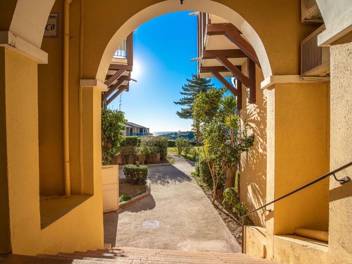 Apartment Village Cap Esterel - L'Esquinade-20 By Interhome Saint-Raphael  Exterior photo